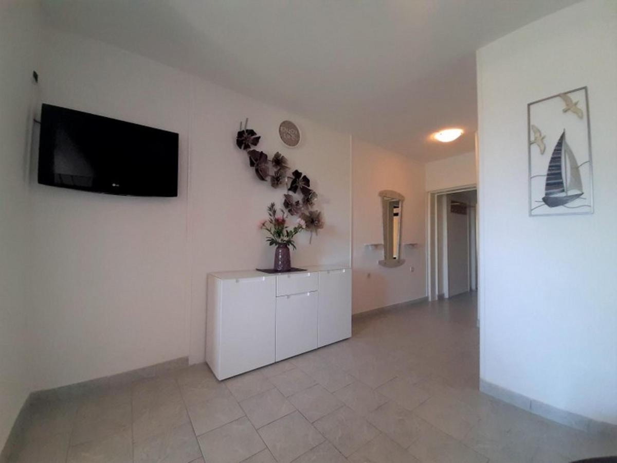 Apartments Nada Krk Island Zewnętrze zdjęcie