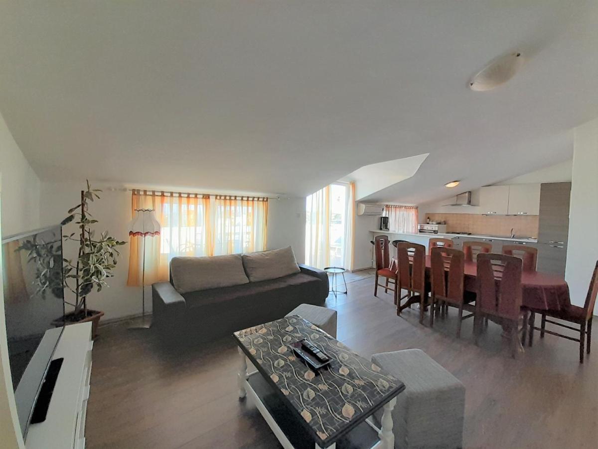 Apartments Nada Krk Island Zewnętrze zdjęcie